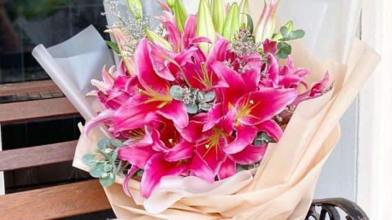 Anniversary Gift - Hello Beautiful Bouquet